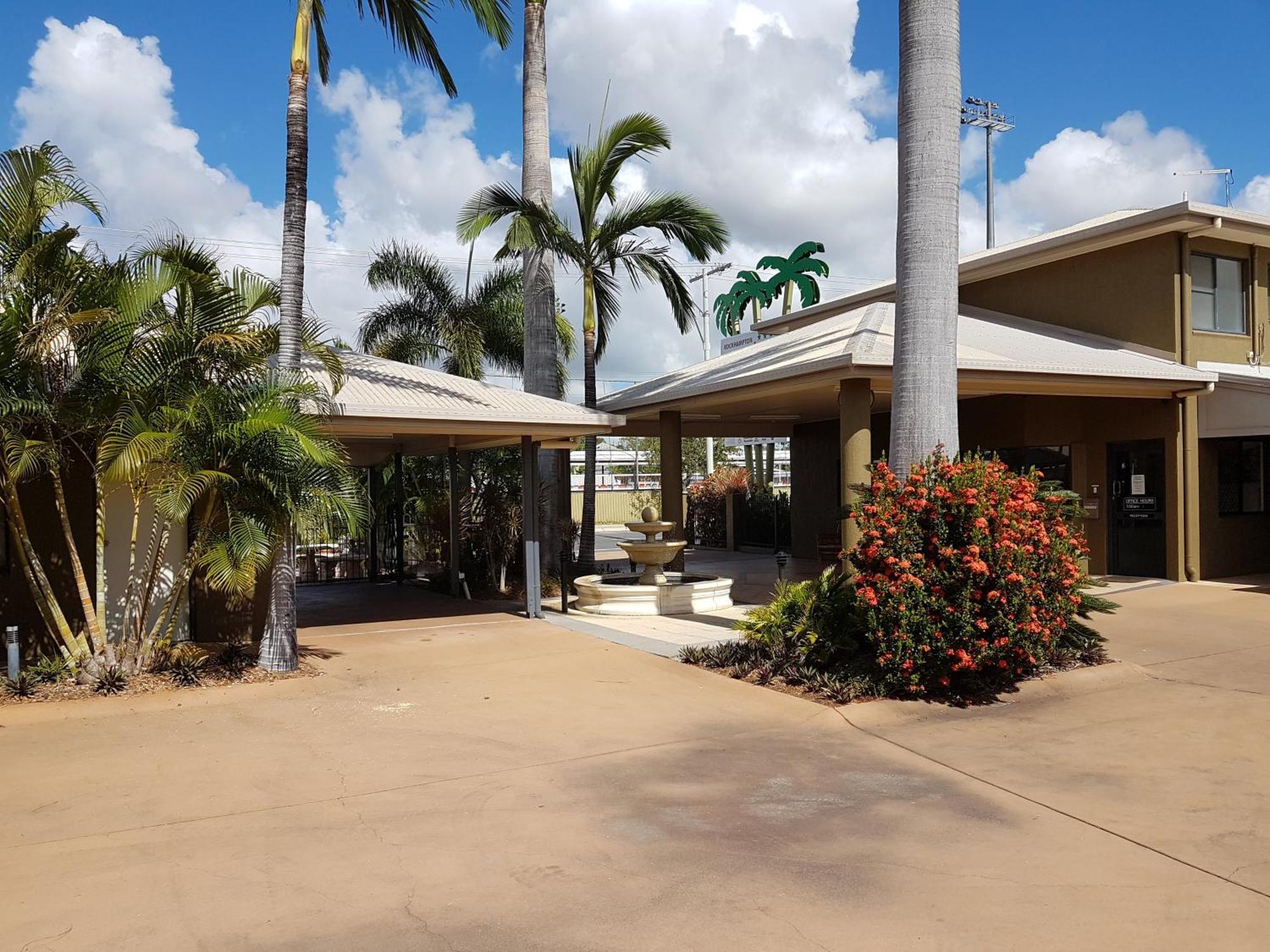 Rockhampton Palms Motor Inn Экстерьер фото